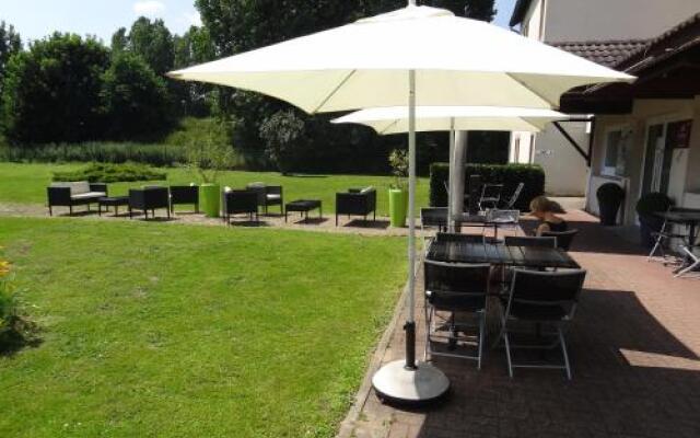 Brit Hotel Rouen Sud / Val De Reuil