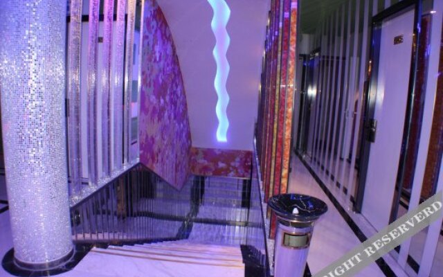 Xinjia Chain Hotel