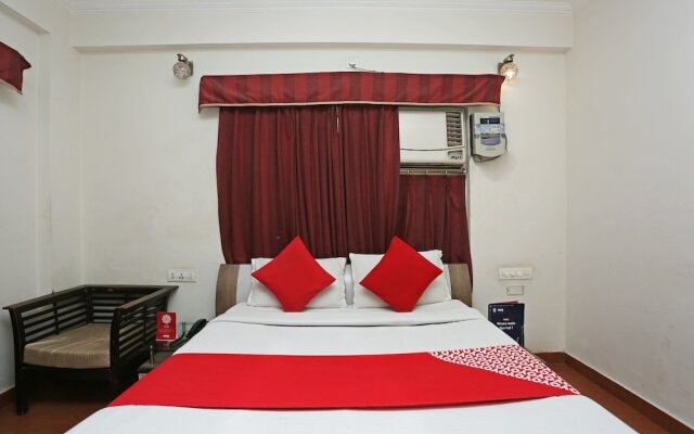 OYO 12682 Hotel Relax