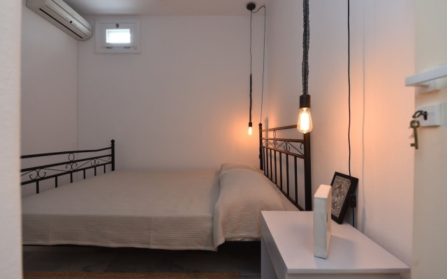 Cycladic Villa in Kampos