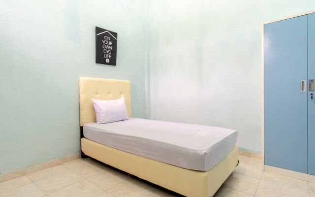 Arista Residence by OYO Rooms