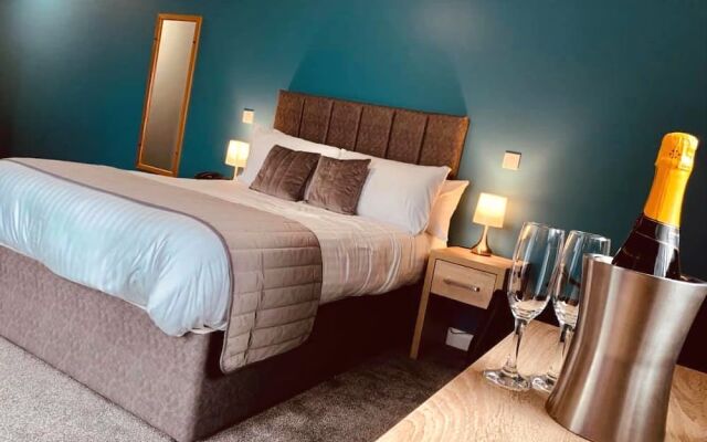 Standing Stones Lodge