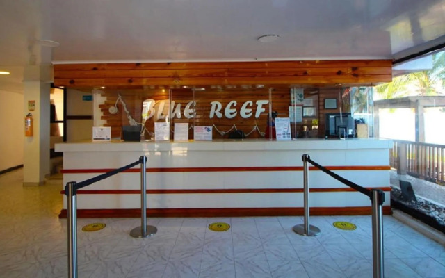 Hotel On Vacation Blue Reef