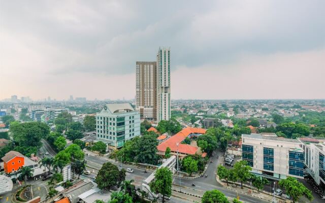 Nice And Comfortable 2Br Apartment At Royal Olive Residence