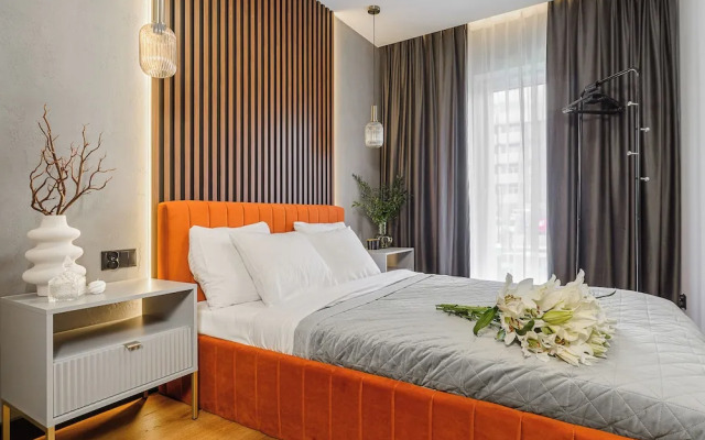 Lumina apart with luxury garden