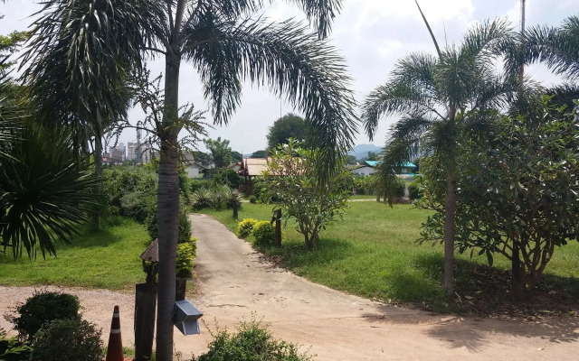 Rachamanee Resort