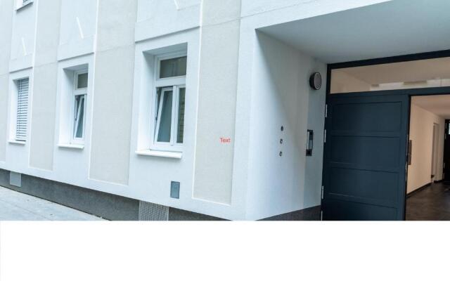 Senator Flats - Paulus