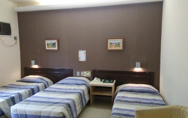 Casa Amarela Executive Hotel