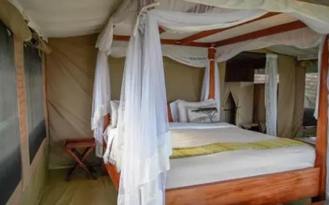 Oldarpoi Mara Camp