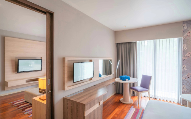 Holiday Inn Express Phuket Patong Beach Central by IHG - Image 7