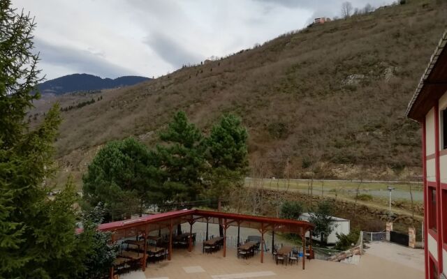 Seremet Dinlenme Tesisi