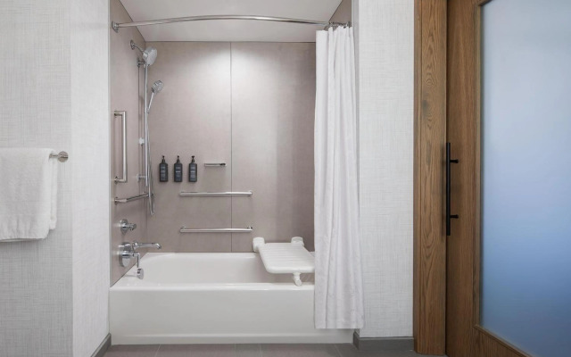 Sheraton Westport Plaza Hotel St. Louis