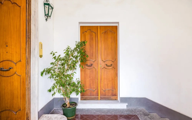 Bisignano 11 in Naples