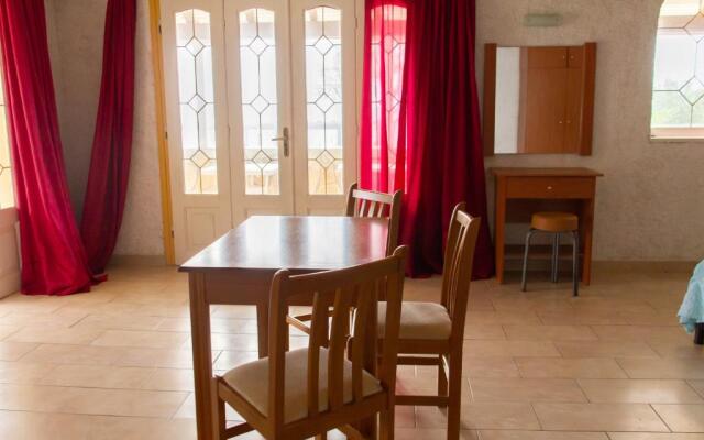Hamre Apartments (Nicholas)