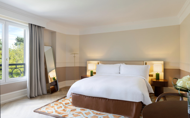InterContinental Chantilly Chateau Mont Royal by IHG