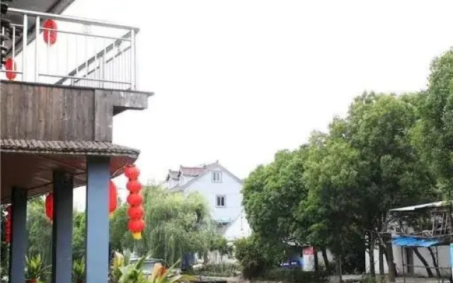 Xitang Ruguo Inn