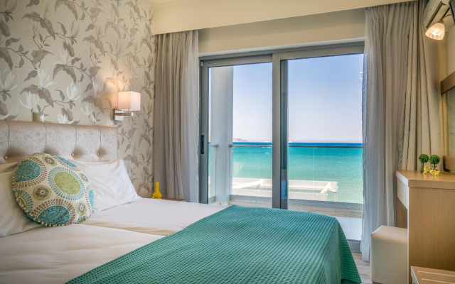 Denise Beach Hotel
