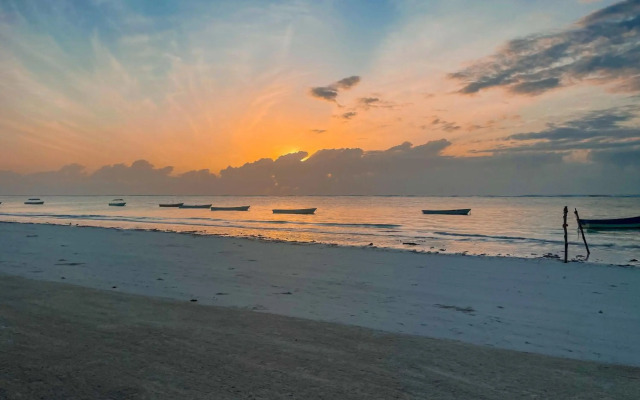 AHG Sun Bay Mlilile Beach Hotel