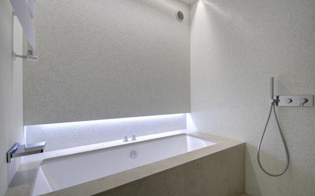 GRANDCANAL-GREEN new, 3pax, 2bath, fiber free wifi
