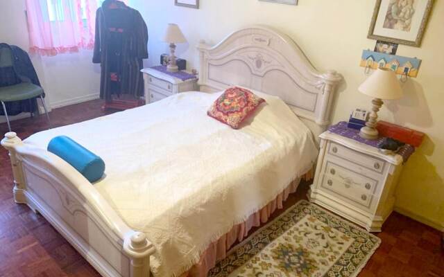 Apartment With 3 Bedrooms in Amadora