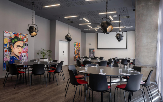 Radisson RED V&A Waterfront, Cape Town