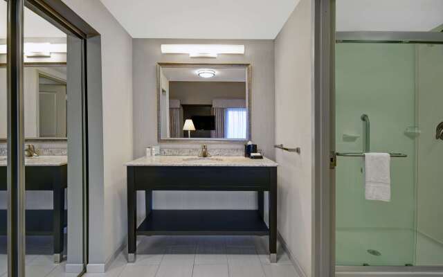 Hampton Inn & Suites Robbinsville