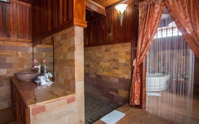 Model Residence and Spa