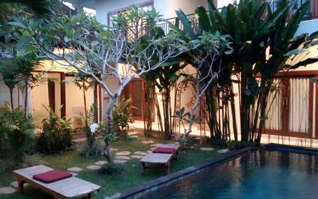 Uma Loka Villa