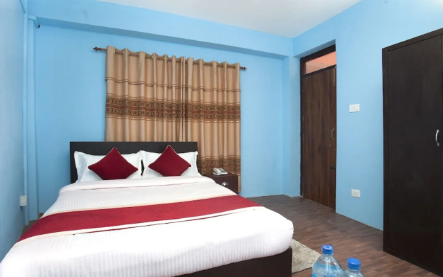 Oyo 419 Hotel Crossroads