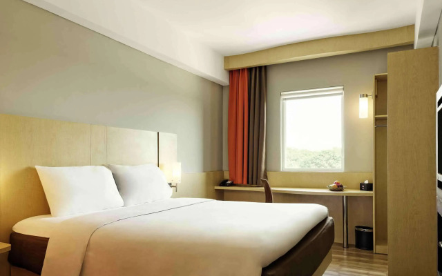 ibis Padang Hotel