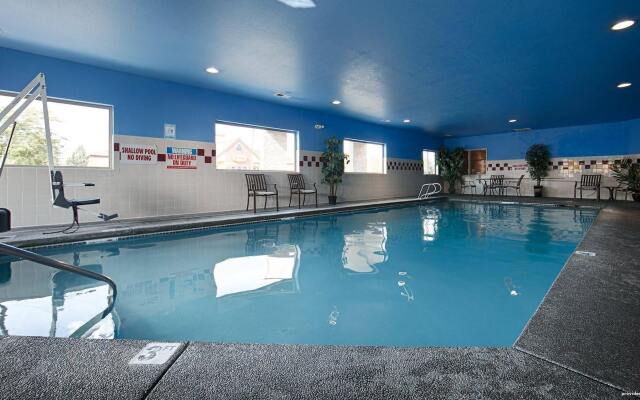 Best Western Plus Peppertree Airport Inn