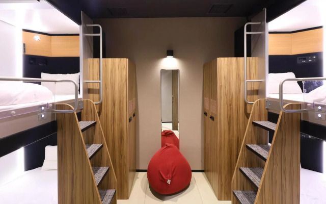 Global Cabin Yokohama Chukagai
