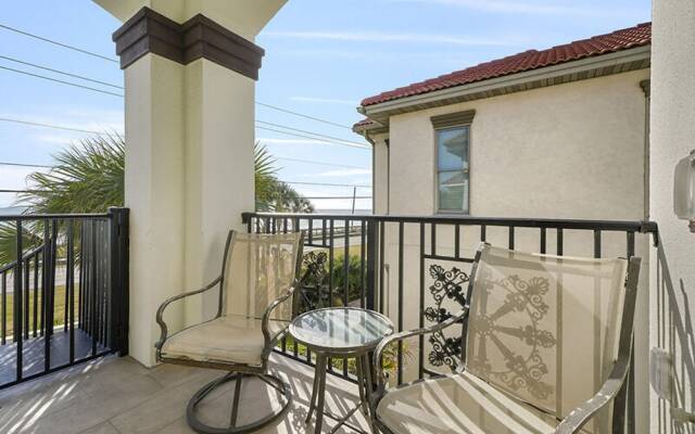 Biarritz by Five Star Properties