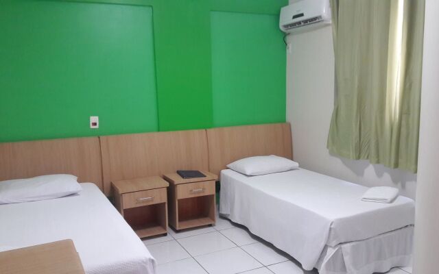 Crystal Plaza Hotel Marista