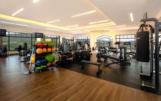 Vista Encantada Spa Resort & Residences