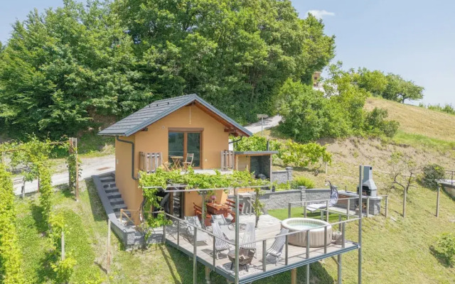 Vineyard Cottage Sunny Hill