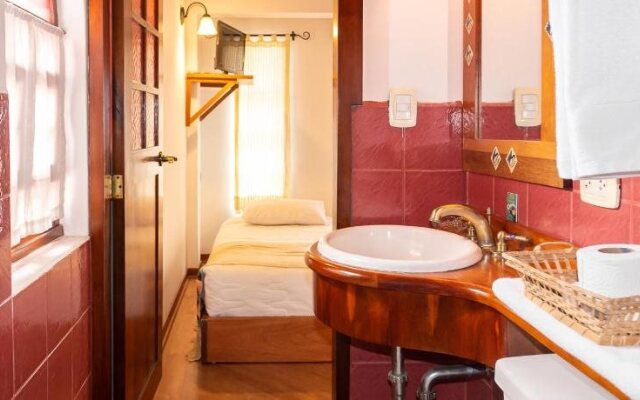 Hotel Acoma