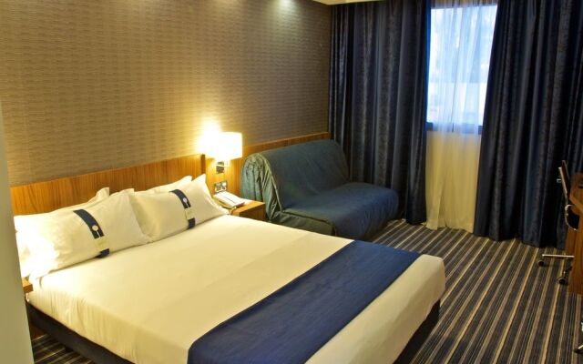 Holiday Inn Express Campo De Gibraltar - Barrios by IHG