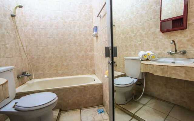 Hotel Lumbung Sari Legian