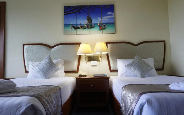 Wattana Park Hotel