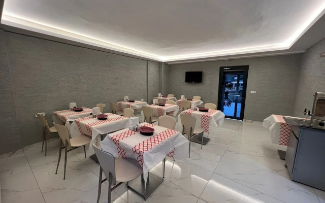 Hotel Prima