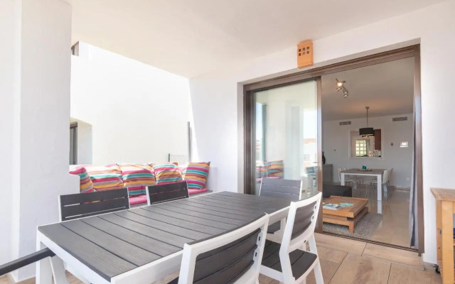 2149-Amazing groundfloor 3 bedrooms on golf, pools