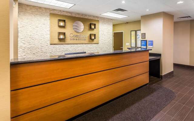 Comfort Inn & Suites Dalton West