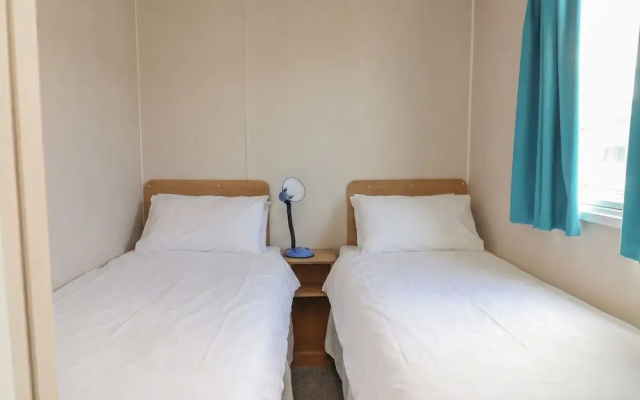 Ty Mawr Holiday Park - Holiday Accommodation 22393