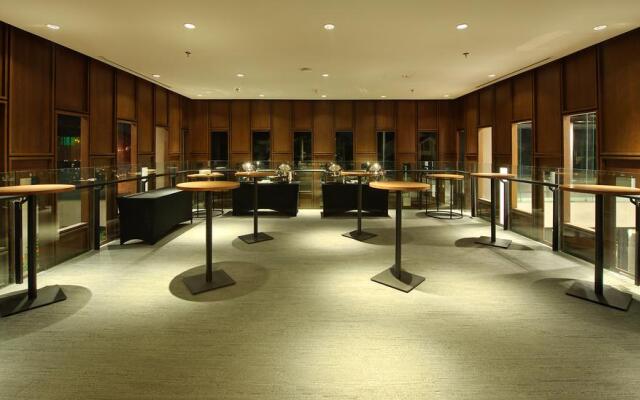 Ra Premiere Simatupang