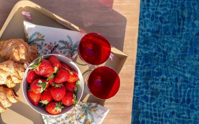 Casa Rosa Boutique Home