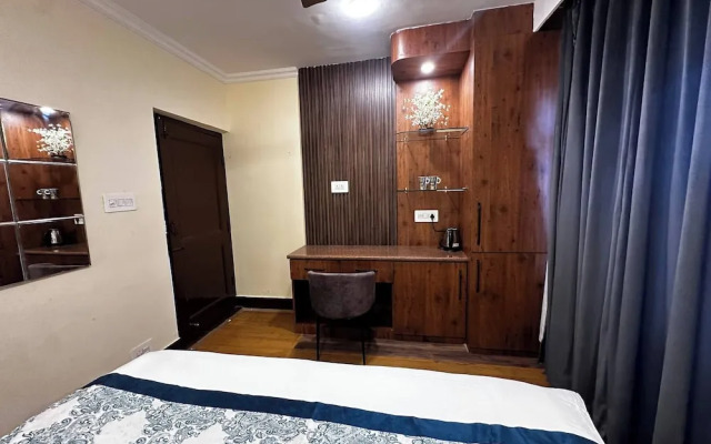 Dilan Residency Villa -5 Bedroom- Centrally Heated
