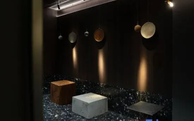 Xiao · ISVARA Designer Hotel (Huaihe Road Pedestrian Street)