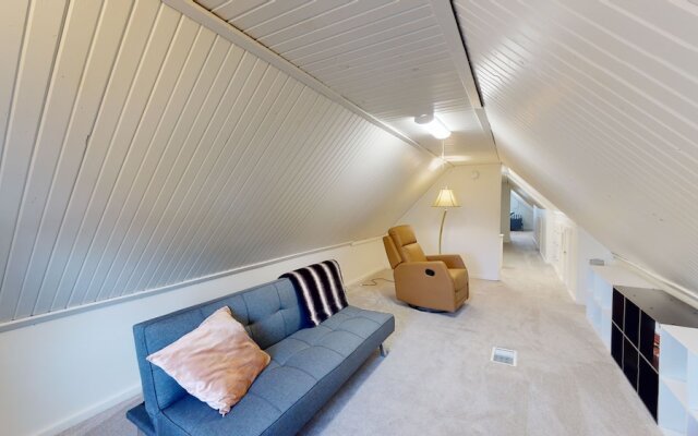 The Vista View Villa 2