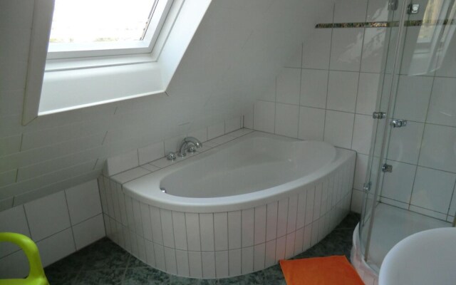 Beautiful Home in Bautzen-burk With 3 Bedrooms and Wifi